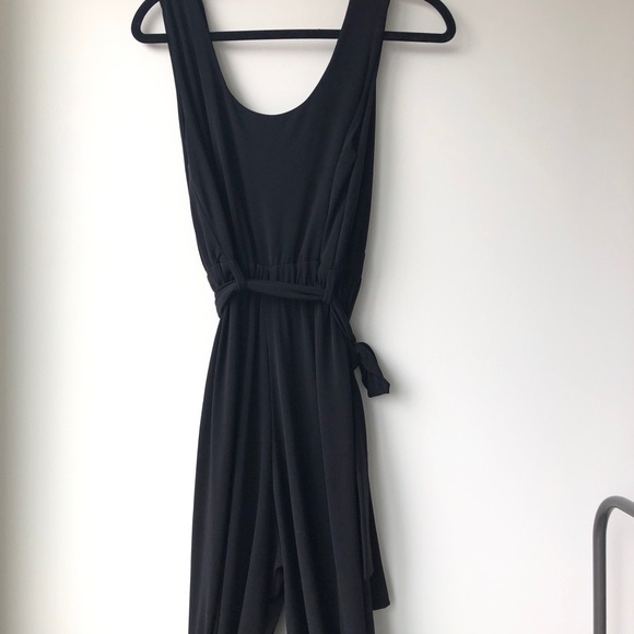 SOLD Preloved beautiful jumpsuit heavy material - Picture 1 of 3